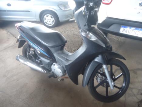 HONDA Biz 125 EX, Foto 4