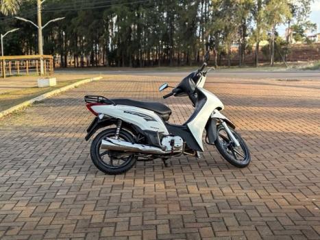 HONDA Biz 125 EX, Foto 4