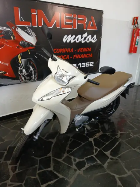 HONDA Biz 125 FLEX, Foto 2