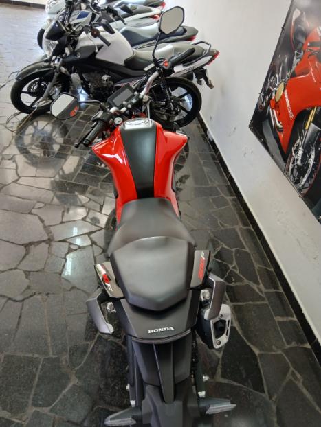 HONDA CB 300 F Twister FLEX ABS, Foto 3