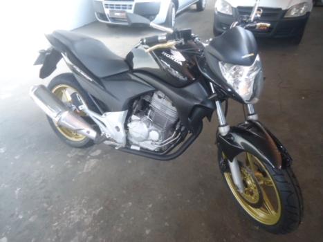 HONDA CB 300 R ABS, Foto 2