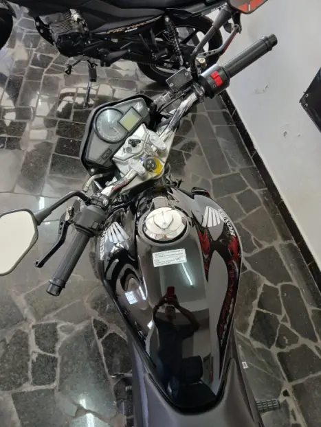 HONDA CB 300 R STD, Foto 3
