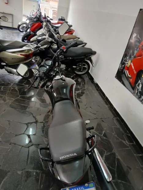 HONDA CG 150 FAN ESI, Foto 5