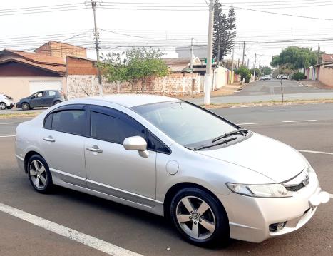 HONDA Civic 1.8 16V 4P FLEX LXS, Foto 2