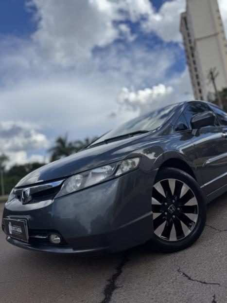 HONDA Civic 1.8 16V 4P LXS, Foto 2