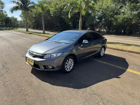 HONDA Civic 1.8 16V 4P FLEX LXS AUTOMTICO, Foto 1