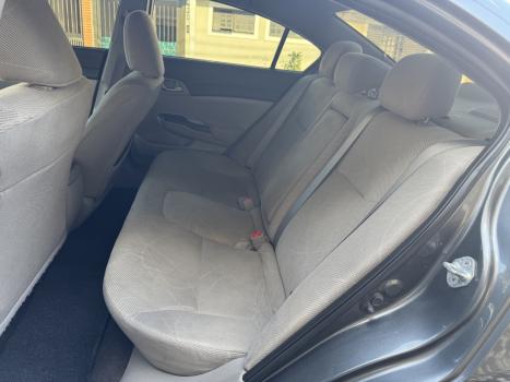 HONDA Civic 1.8 16V 4P FLEX LXS AUTOMTICO, Foto 13