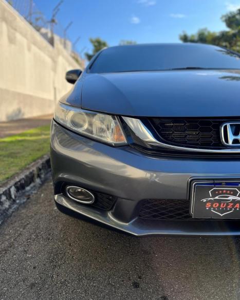 HONDA Civic 1.8 16V 4P FLEX LXS, Foto 2