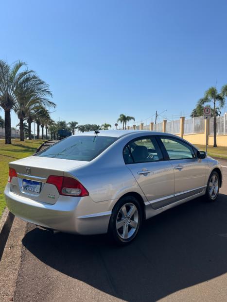 HONDA Civic 1.8 16V 4P FLEX LXS AUTOMTICO, Foto 4