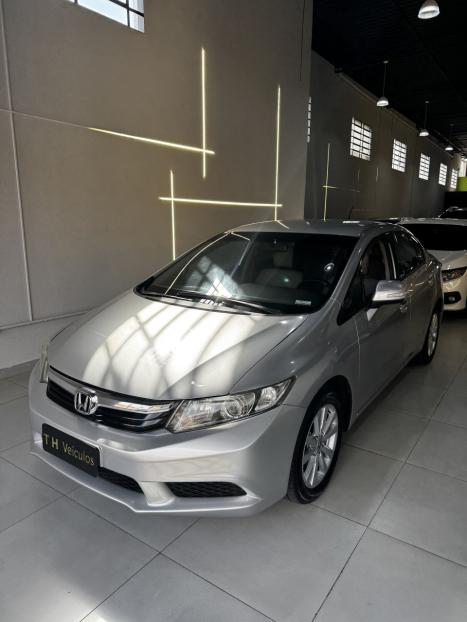 HONDA Civic 1.8 16V 4P FLEX LXL AUTOMTICO, Foto 2