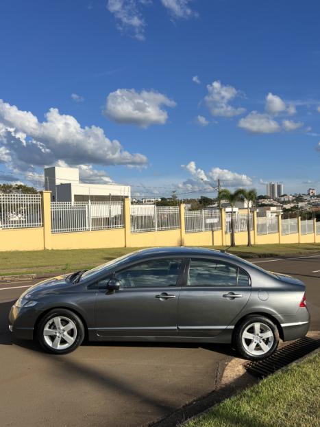 HONDA Civic 1.8 16V 4P FLEX LXS AUTOMTICO, Foto 2