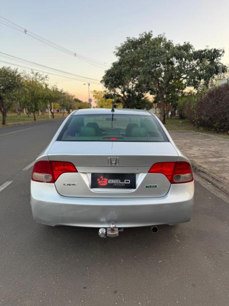 HONDA Civic 1.8 16V 4P FLEX LXS, Foto 5