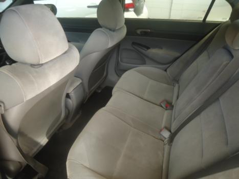 HONDA Civic 1.8 16V 4P FLEX LXS, Foto 4