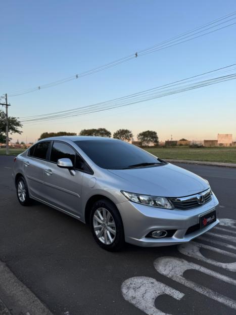HONDA Civic 1.8 16V 4P FLEX LXS AUTOMTICO, Foto 3