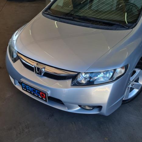HONDA Civic 1.8 16V 4P FLEX LXS, Foto 2