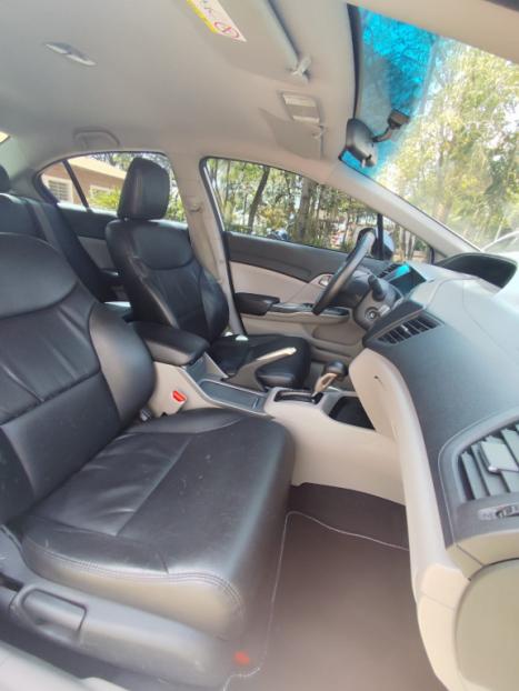 HONDA Civic 1.8 16V 4P FLEX LXS AUTOMTICO, Foto 4