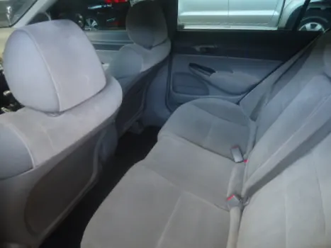 HONDA Civic 1.8 16V 4P FLEX LXS, Foto 4