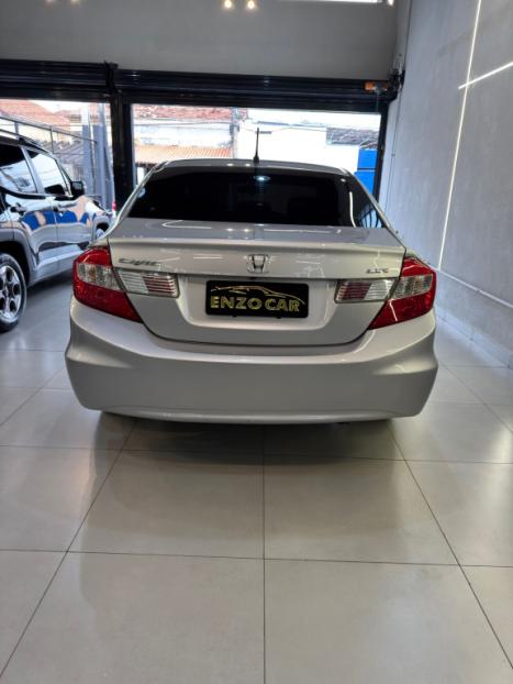 HONDA Civic 1.8 16V 4P FLEX LXS AUTOMTICO, Foto 5
