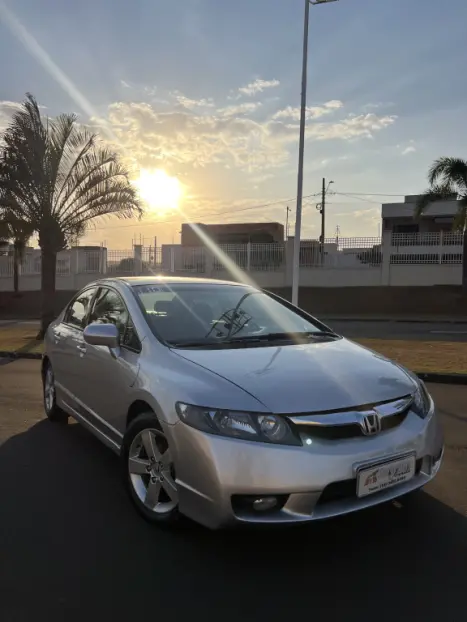 HONDA Civic 1.8 16V 4P FLEX LXS AUTOMTICO, Foto 6