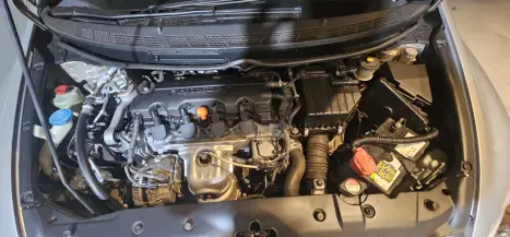 HONDA Civic 1.8 16V 4P LXS, Foto 12