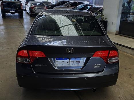 HONDA Civic 1.8 16V 4P FLEX LXS AUTOMTICO, Foto 4