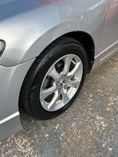 HONDA Civic 1.8 16V 4P FLEX LXS AUTOMTICO, Foto 9