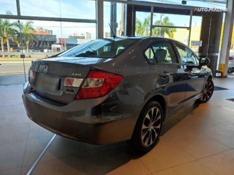 HONDA Civic 2.0 16V 4P FLEX LXR AUTOMTICO, Foto 2