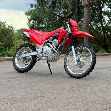 HONDA CRF 250 F, Foto 1