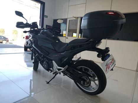 HONDA NC 750 X ABS, Foto 5