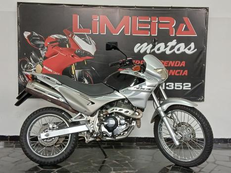 HONDA NX Falcon 400, Foto 2