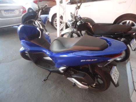 HONDA PCX 150 DLX, Foto 2