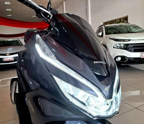 HONDA PCX 150 DLX, Foto 10