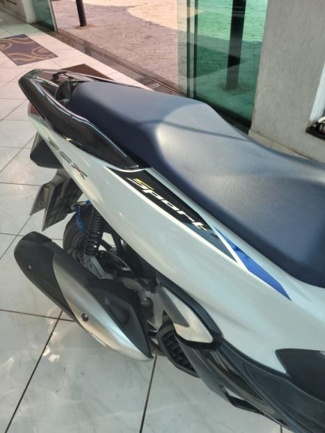 HONDA PCX 150 SPORT, Foto 2