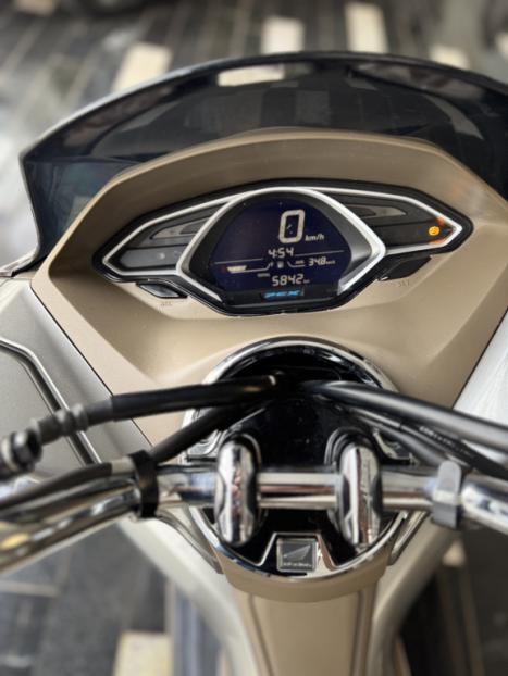 HONDA PCX 160 DLX ABS, Foto 2
