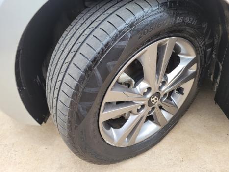 HYUNDAI Elantra 2.0 16V 4P FLEX AUTOMTICO, Foto 15