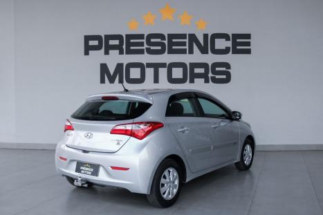 HYUNDAI HB 20 Hatch 1.6 16V 4P FLEX COMFORT PLUS, Foto 4