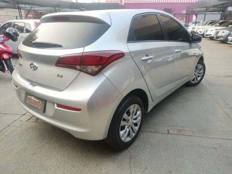 HYUNDAI HB 20 Hatch 1.6 16V 4P FLEX COMFORT PLUS, Foto 4