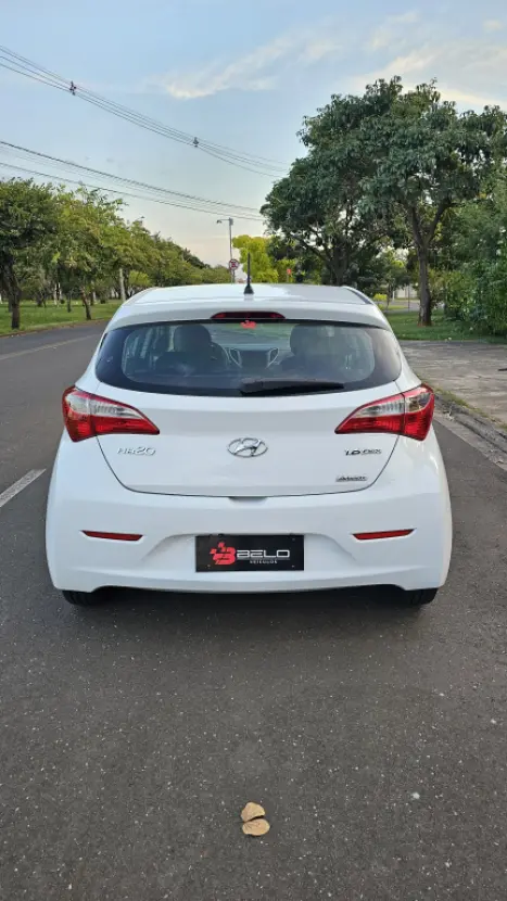 HYUNDAI HB 20 Hatch 1.6 16V 4P FLEX COMFORT PLUS AUTOMTICO, Foto 2