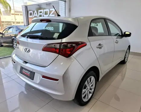 HYUNDAI HB 20 Hatch 1.0 12V 4P FLEX COMFORT PLUS, Foto 4