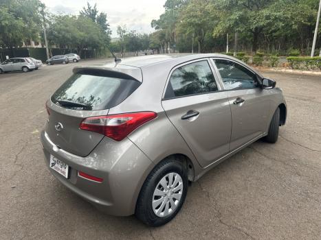 HYUNDAI HB 20 Hatch 1.0 12V 4P FLEX COMFORT, Foto 2