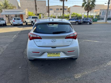 HYUNDAI HB 20 Hatch 1.6 16V 4P FLEX COMFORT PLUS, Foto 6