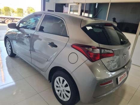 HYUNDAI HB 20 Hatch 1.0 12V 4P FLEX UNIQUE, Foto 8