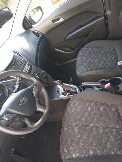 HYUNDAI HB 20 Hatch 1.6 16V 4P FLEX COMFORT PLUS AUTOMTICO, Foto 9