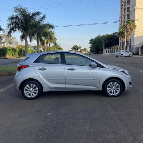 HYUNDAI HB 20 Hatch 1.0 12V 4P FLEX COMFORT, Foto 4