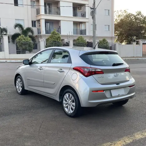 HYUNDAI HB 20 Hatch 1.0 12V 4P FLEX COMFORT, Foto 6
