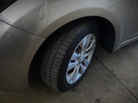 HYUNDAI HB 20 Hatch 1.6 16V 4P FLEX COMFORT PLUS AUTOMTICO, Foto 5