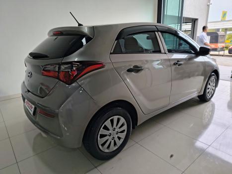 HYUNDAI HB 20 Hatch 1.0 12V 4P FLEX UNIQUE, Foto 9