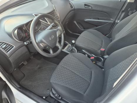 HYUNDAI HB 20 Hatch 1.0 12V 4P FLEX UNIQUE, Foto 9