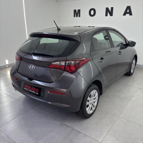 HYUNDAI HB 20 Hatch 1.0 12V 4P FLEX COMFORT PLUS, Foto 4