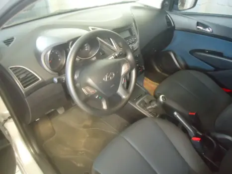 HYUNDAI HB 20 Hatch 1.6 16V 4P FLEX COMFORT PLUS, Foto 3